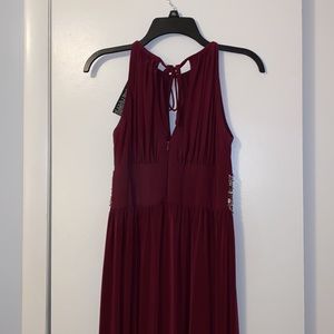 Maroon Sleeveless Floor Length Prom Dress